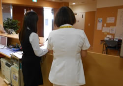 外来 看護主任 鳥海鈴子